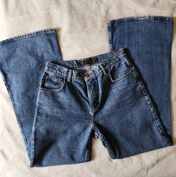 Vintage X.O.X.O Jeans - Picture 2 of 10